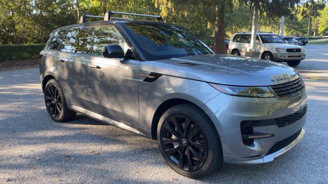 Certified 2025 Land Rover Range Rover Sport Dynamic SE AWD/4WD image 2