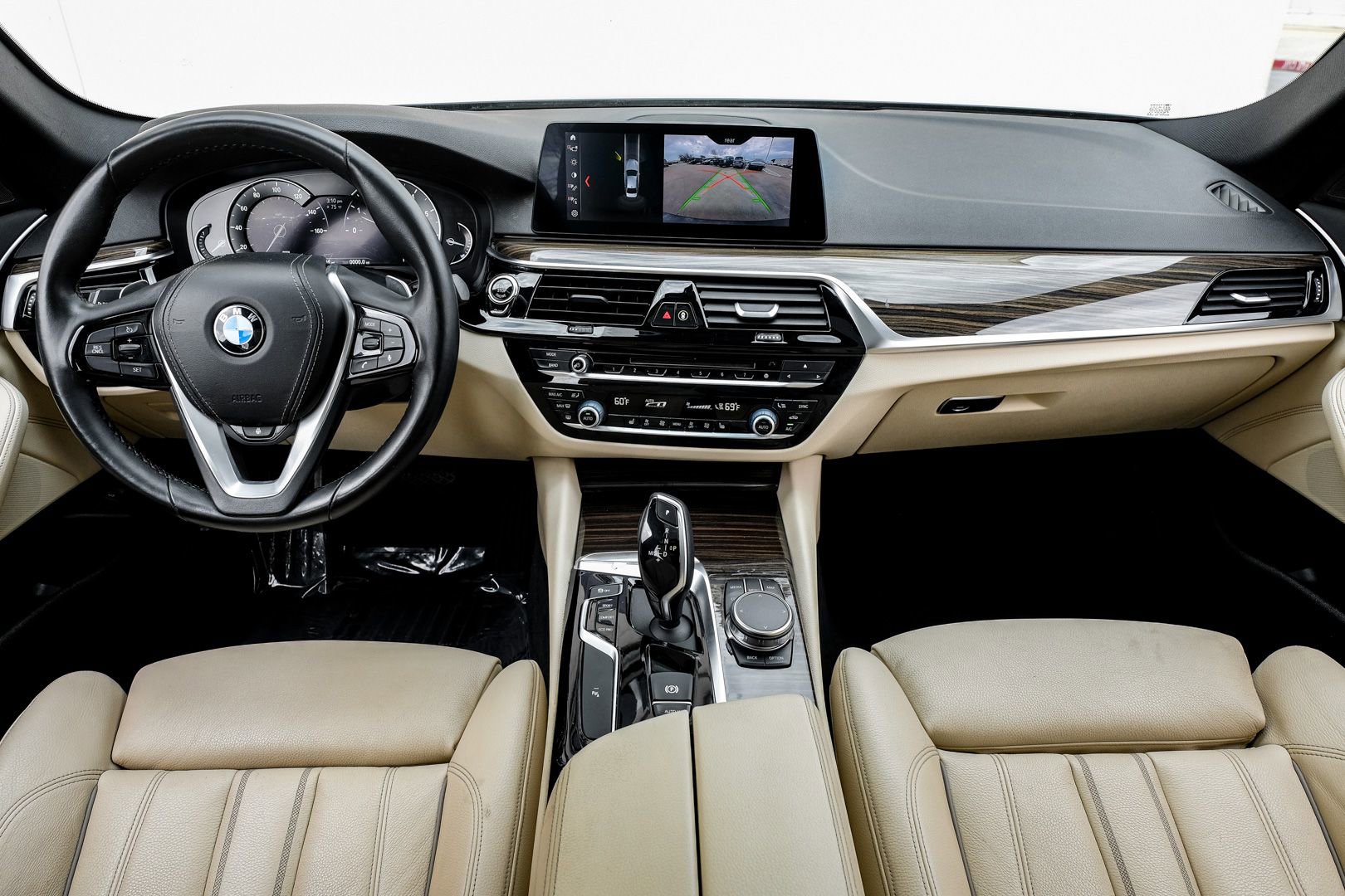 Used 2019 BMW 540i w/ Convenience Package RWD image 14