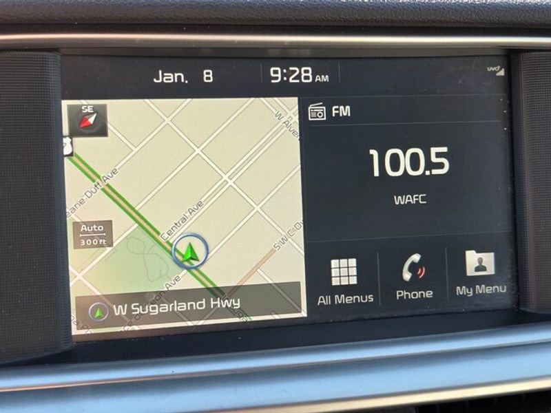 Used 2020 Kia Optima Premium image 20