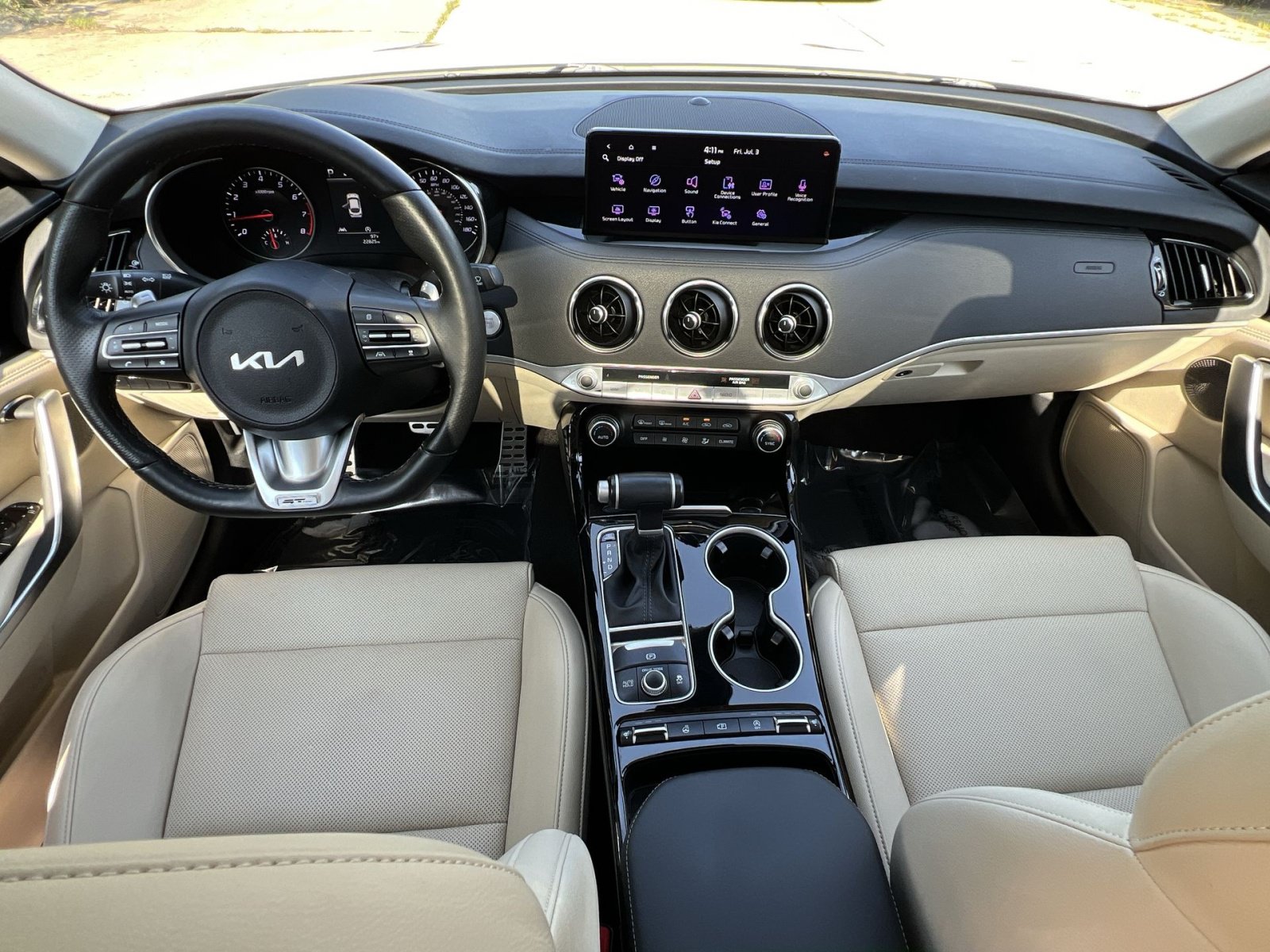 Used 2023 Kia Stinger GT-Line w/ Sun & Sound Package AWD/4WD image 31