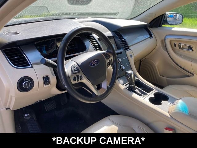 Used 2018 Ford Taurus SEL AWD/4WD image 7