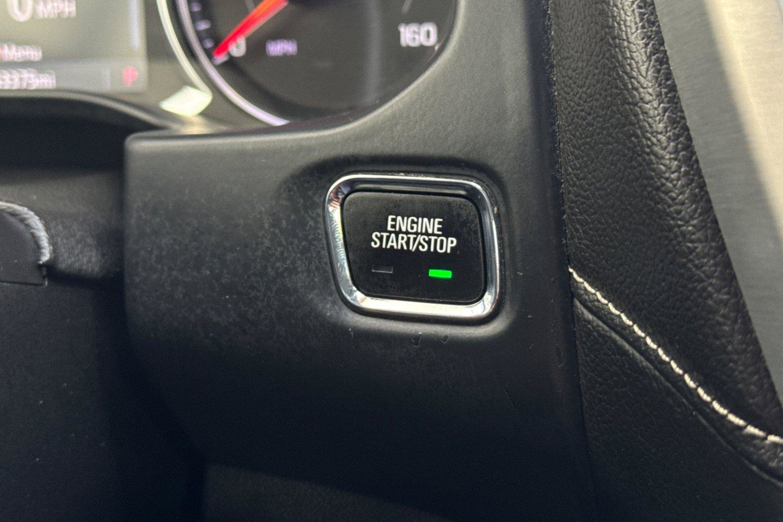 Used 2023 GMC Acadia SLT image 25