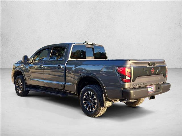 Used 2023 Nissan Titan PRO-4X AWD/4WD image 8