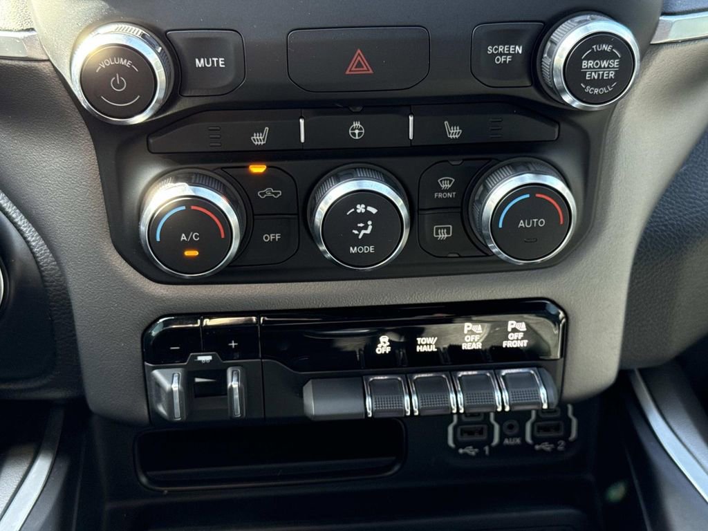 Used 2023 RAM 1500 Big Horn image 5
