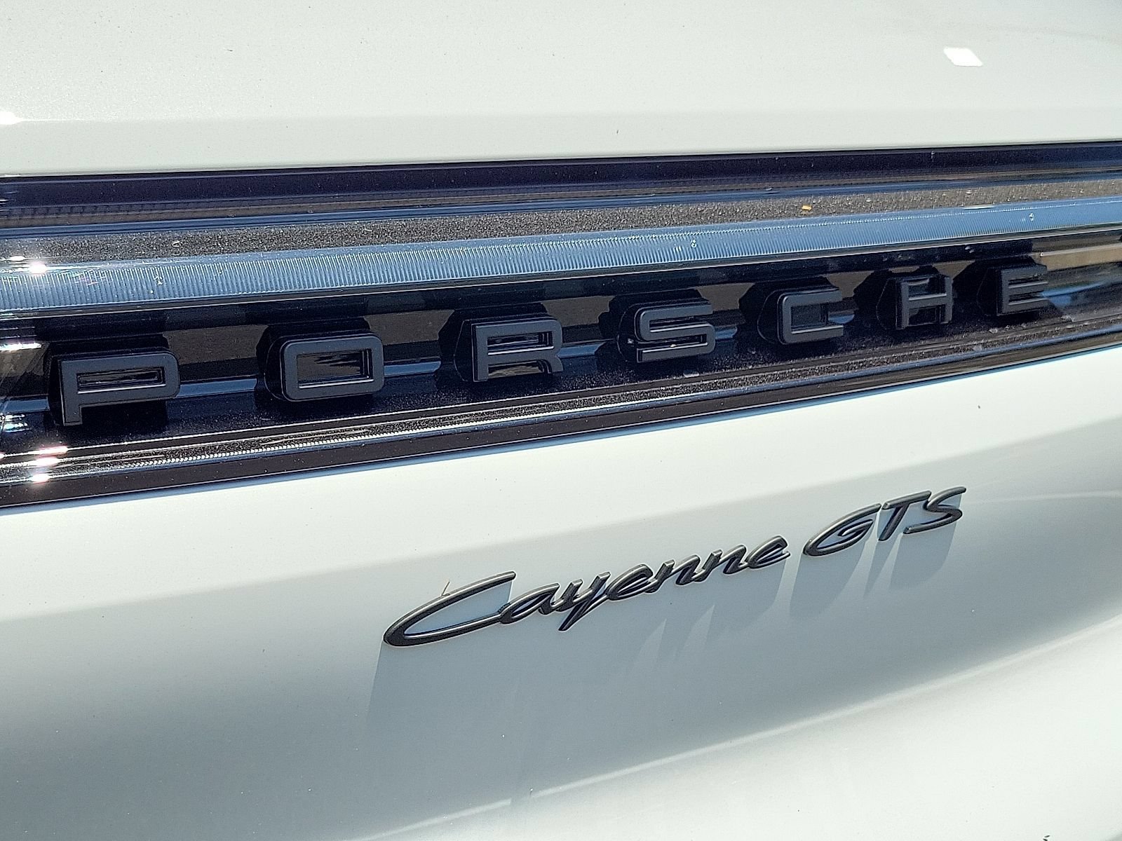 New 2025 Porsche Cayenne GTS AWD/4WD image 31