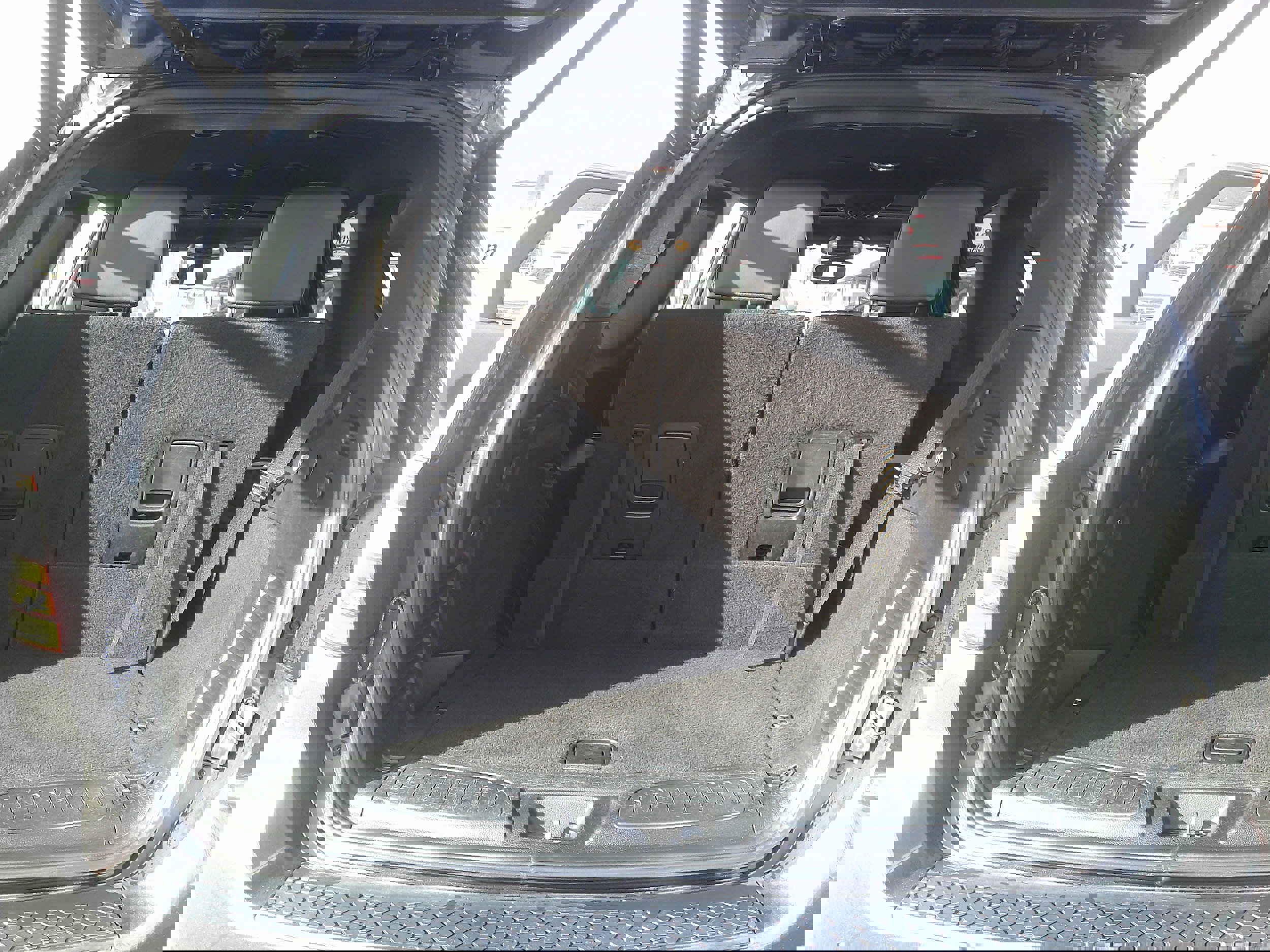 Used 2018 Dodge Durango R/T w/ Trailer Tow Group IV image 22