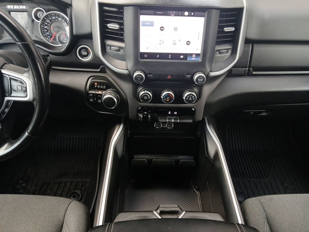 Used 2022 RAM 1500 Lone Star AWD/4WD image 3