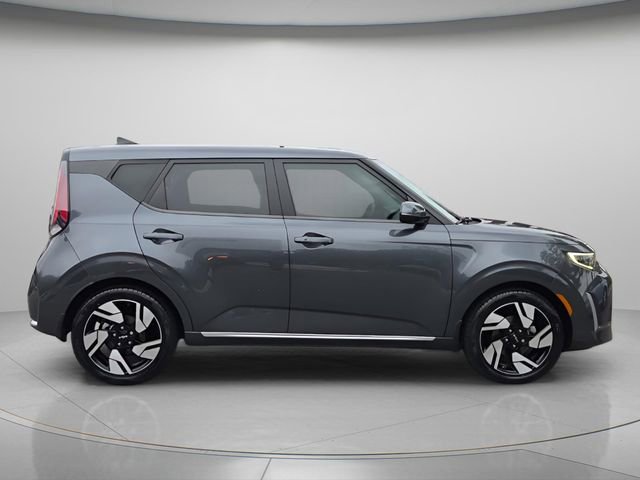Used 2023 Kia Soul GT-Line w/ GT-Line Technology Package FWD image 8