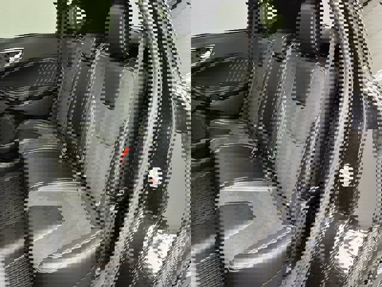 Used 2021 Ford Edge ST w/ Equipment Group 401A image 14