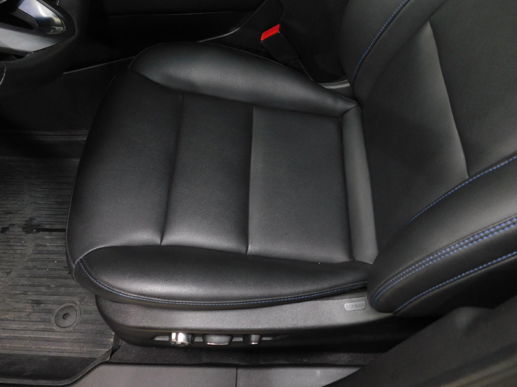 Used 2025 Cadillac XT4 Sport w/ LPO, Floor Liner Package AWD/4WD image 25