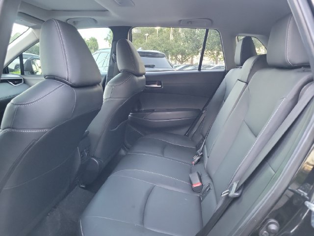 Used 2025 Toyota Corolla Cross XLE w/ Convenience Package FWD image 8