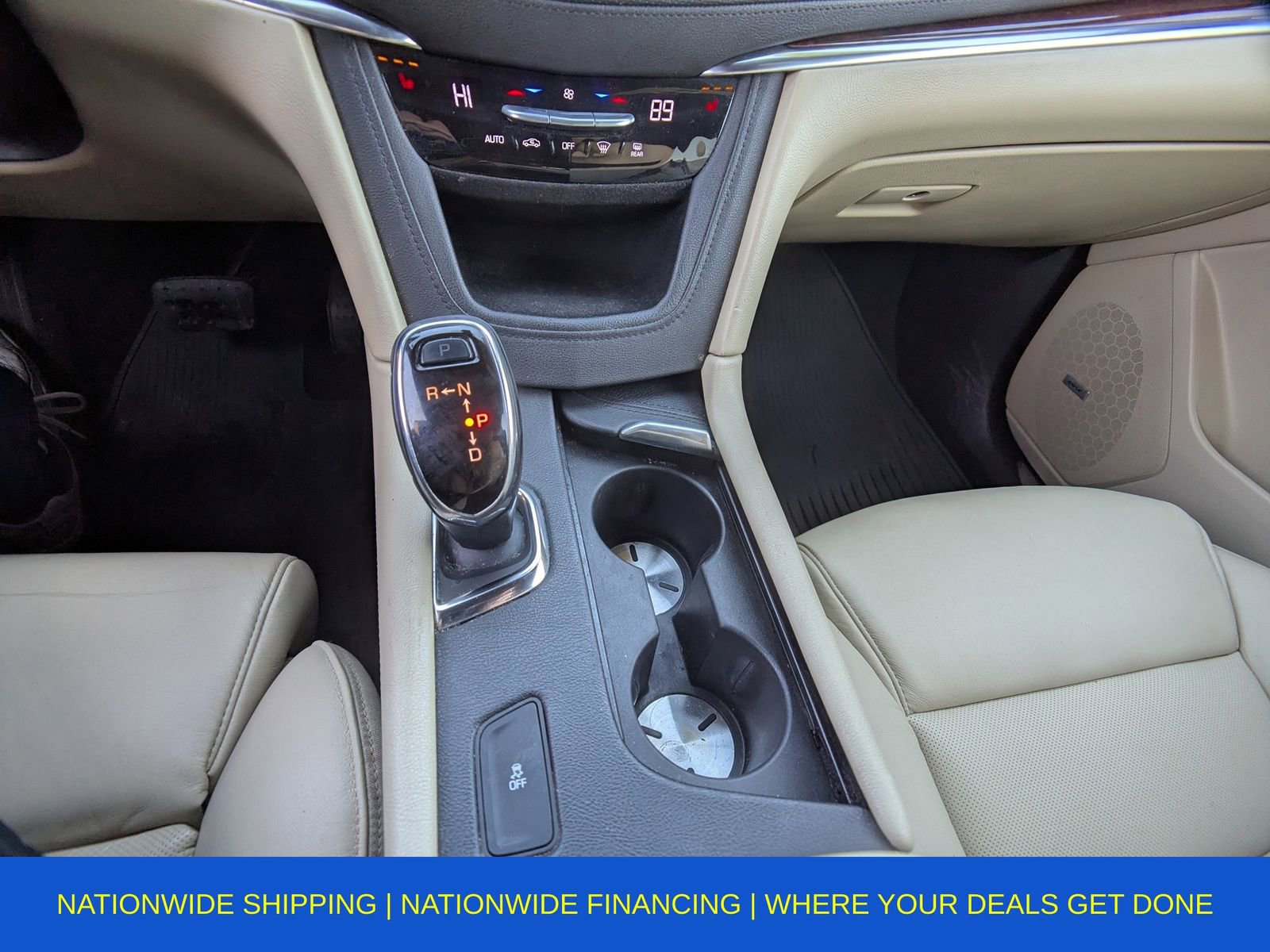 Used 2017 Cadillac XT5 Luxury w/ Driver Awareness Package image 30