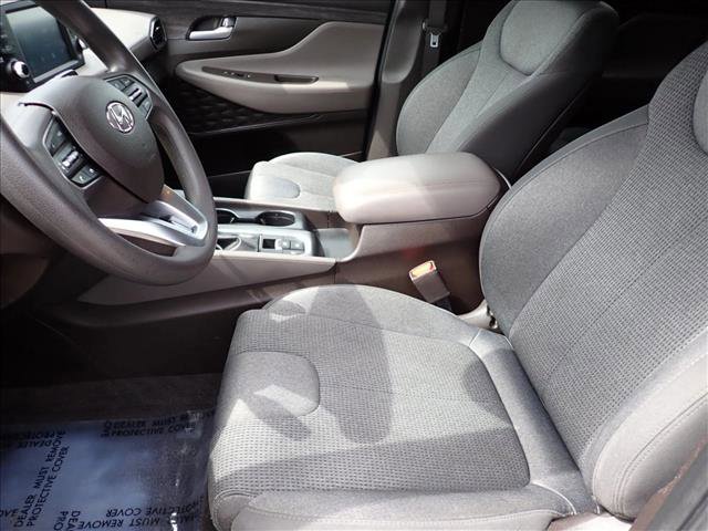 Used 2019 Hyundai Santa Fe SE FWD image 11