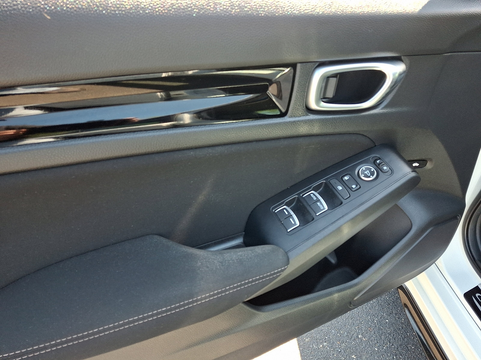 Used 2022 Honda Civic EX image 12