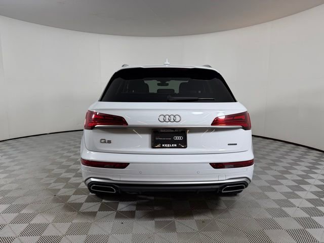 Used 2023 Audi Q5 2.0T Premium w/ Convenience Package image 6