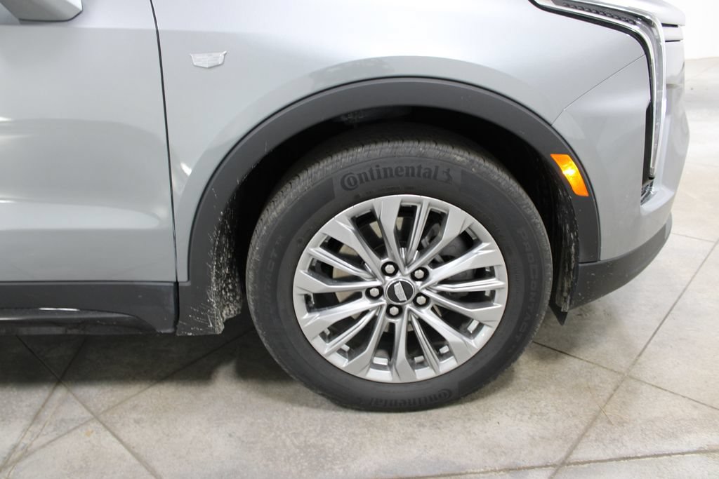 Used 2024 Cadillac XT4 Premium Luxury AWD/4WD image 41