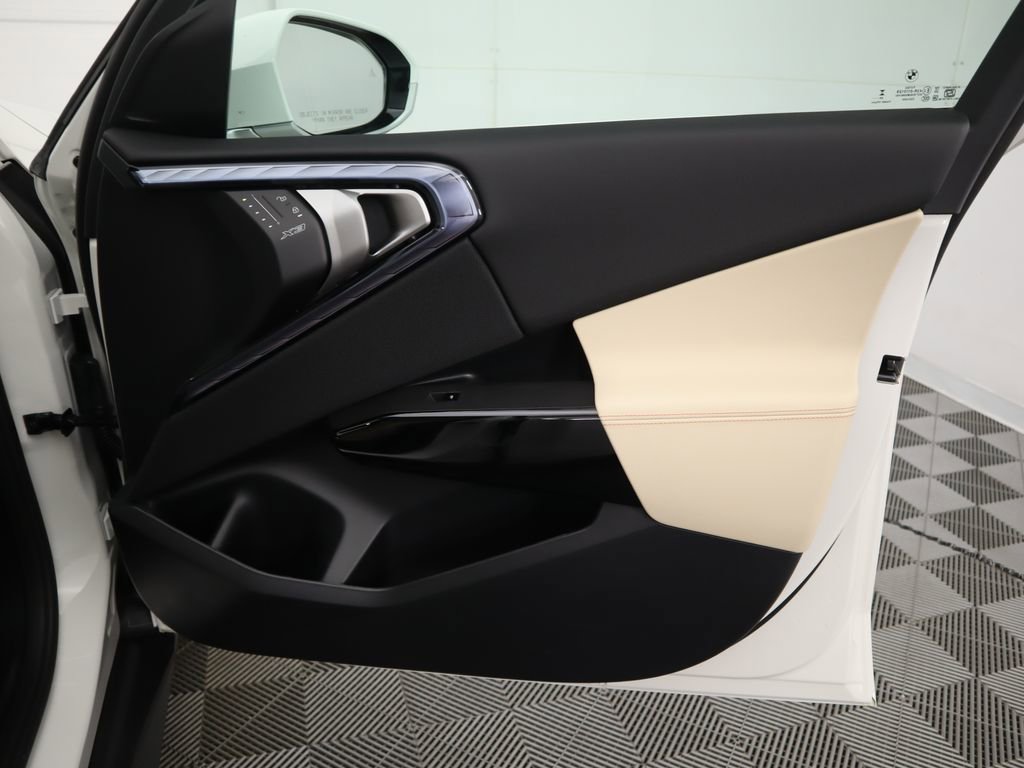 Used 2026 BMW X3 xDrive30 w/ Convenience Package image 27