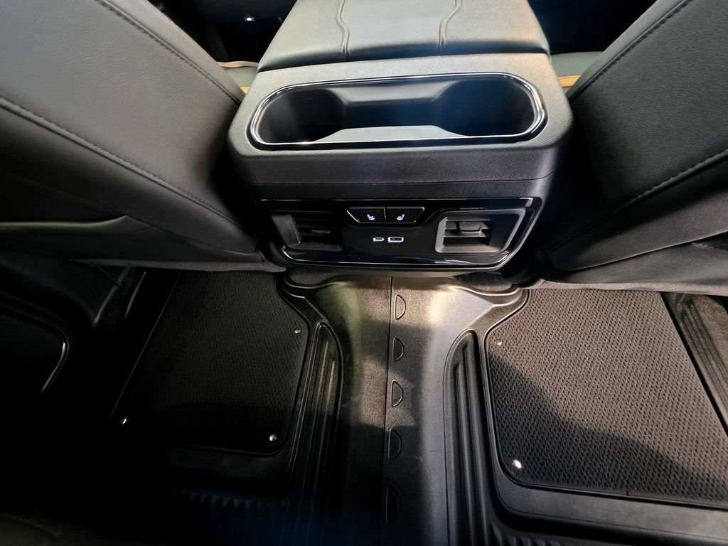 Used 2025 GMC Sierra 1500 AT4 AWD/4WD image 68