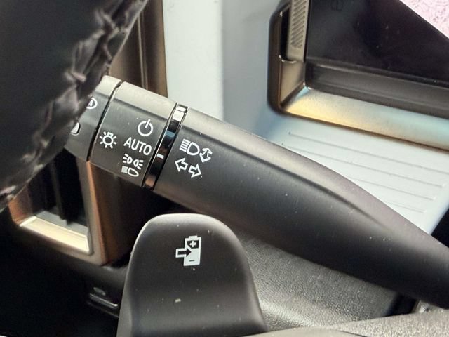 Used 2024 GMC Hummer EV 3X w/ Omega Edition AWD/4WD image 18