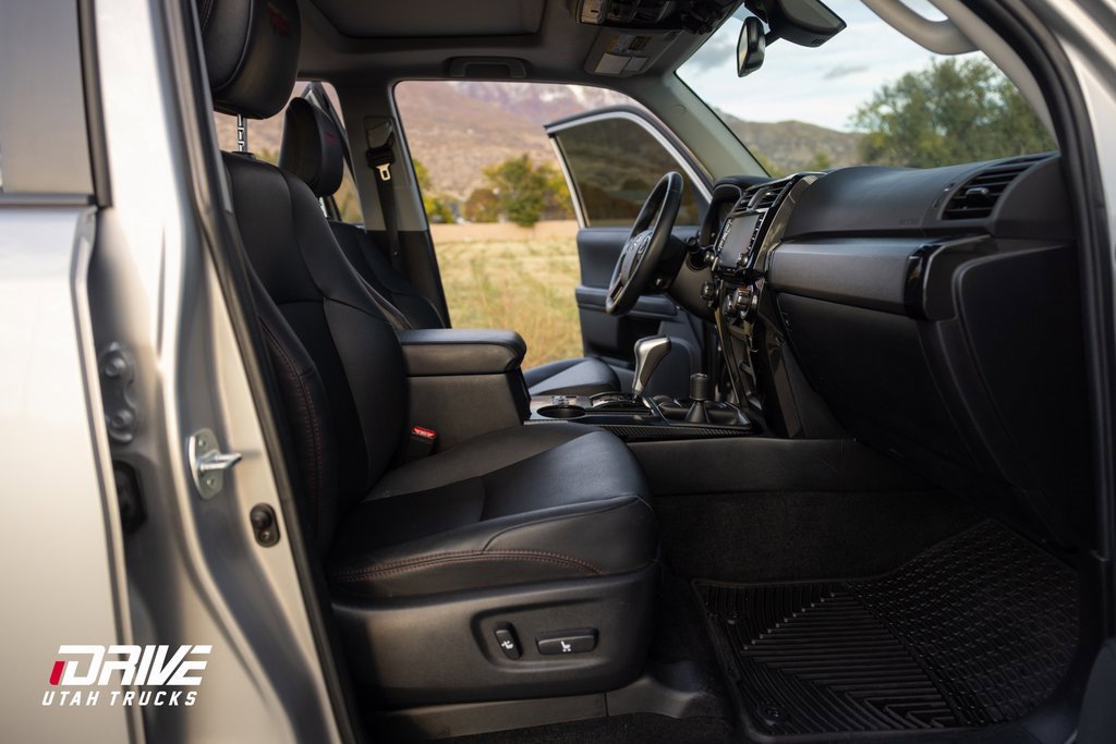 Used 2021 Toyota 4Runner TRD Off-Road Premium image 16