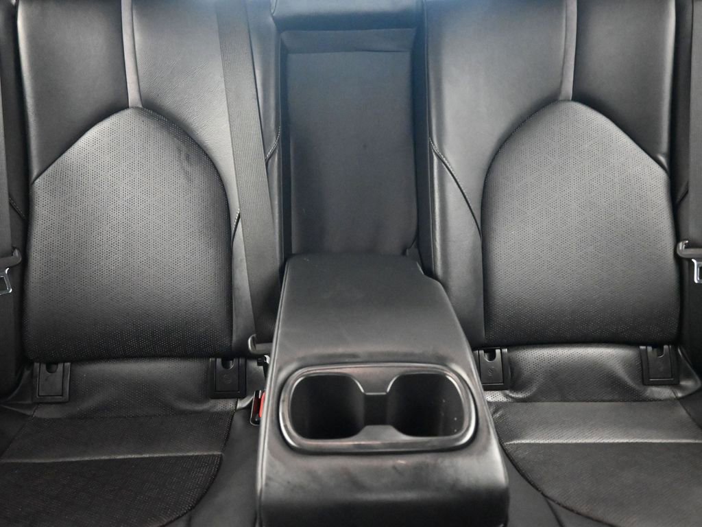 Used 2021 Toyota Camry XSE image 41