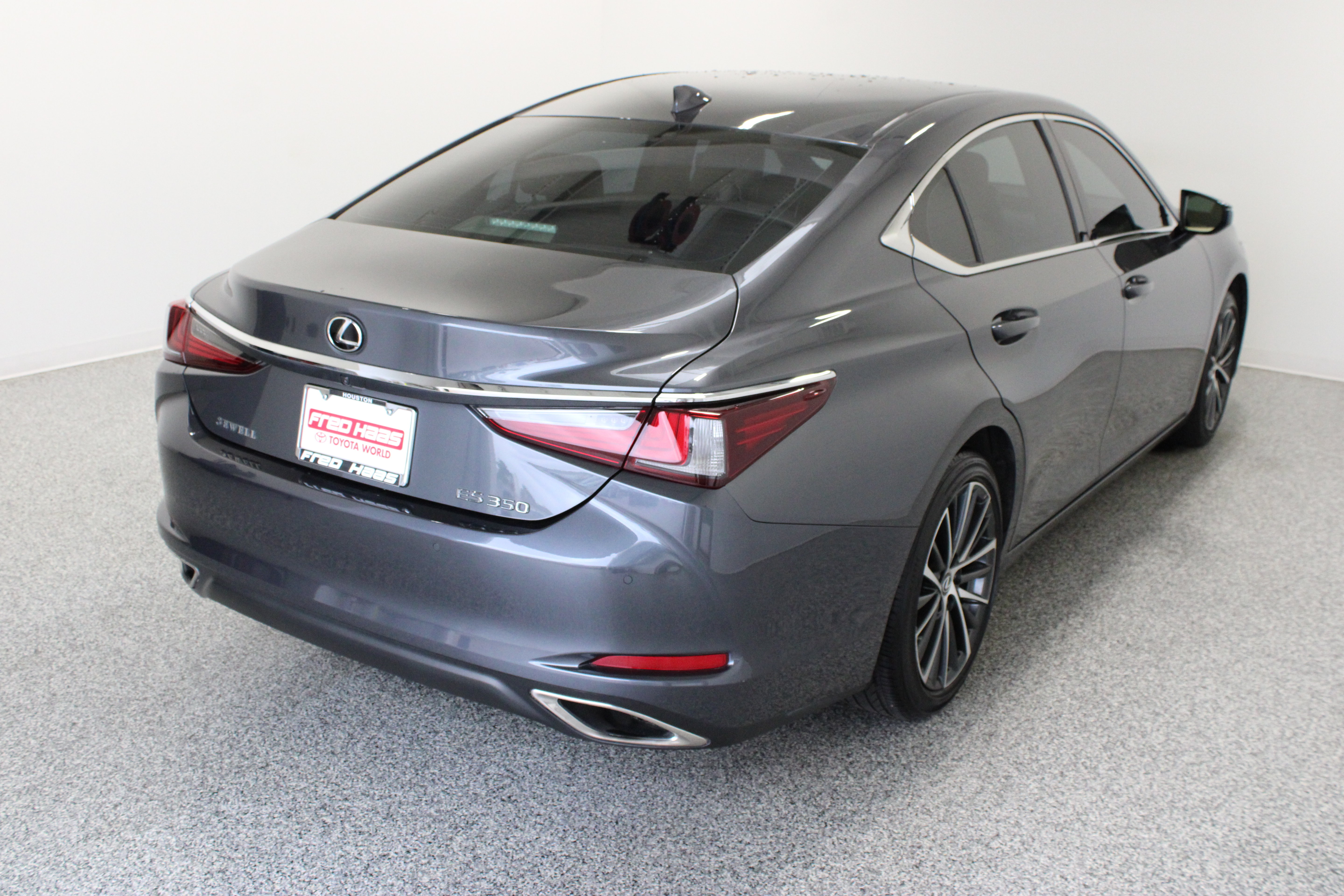 Used 2022 Lexus ES 350 w/ Premium Package FWD image 7