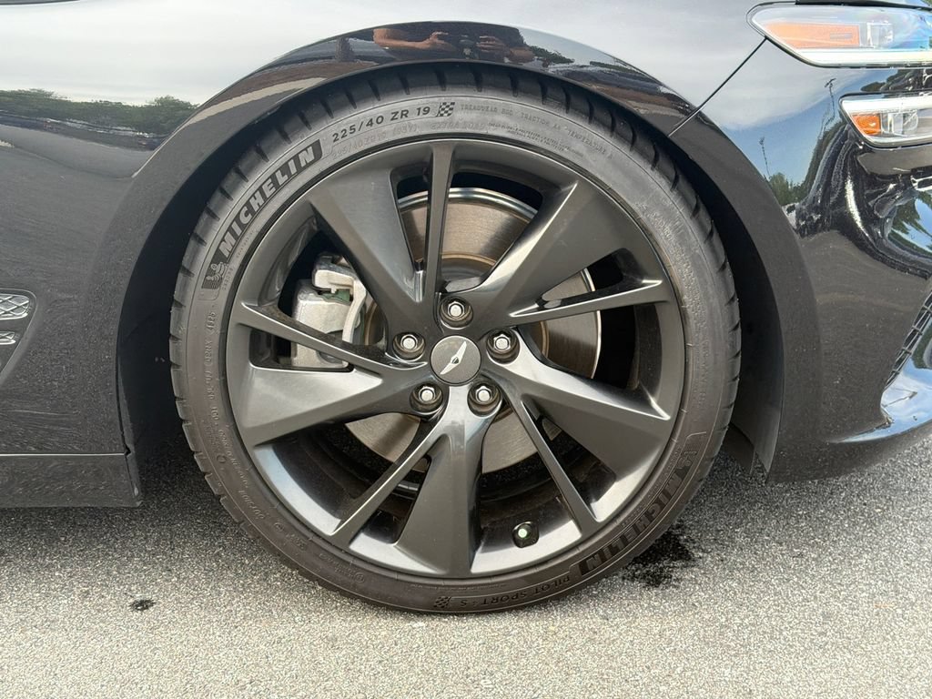 Used 2023 Genesis G70 3.3T w/ Sport Advanced Package RWD image 12