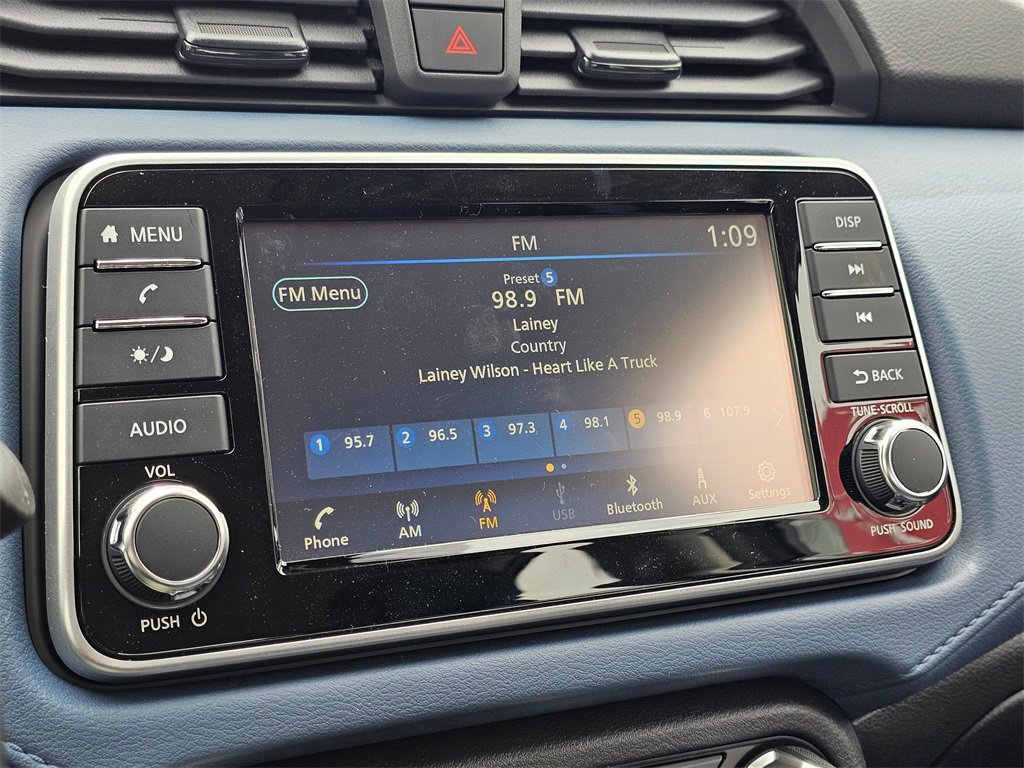 New 2025 Nissan Versa SV w/ Trunk Package image 8