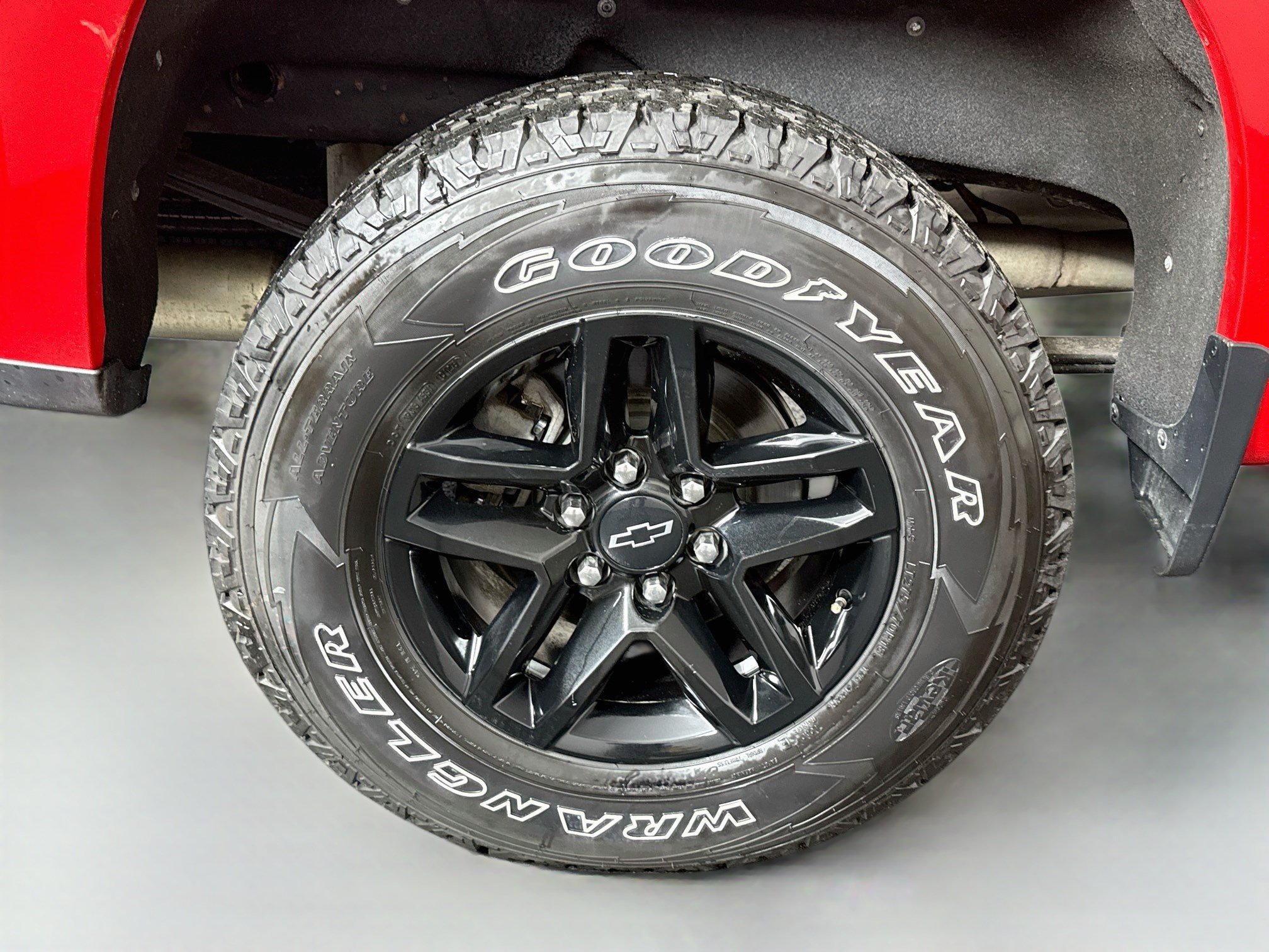 Used 2022 Chevrolet Silverado 1500 Custom Trail Boss w/ Safety Confidence Package AWD/4WD image 31