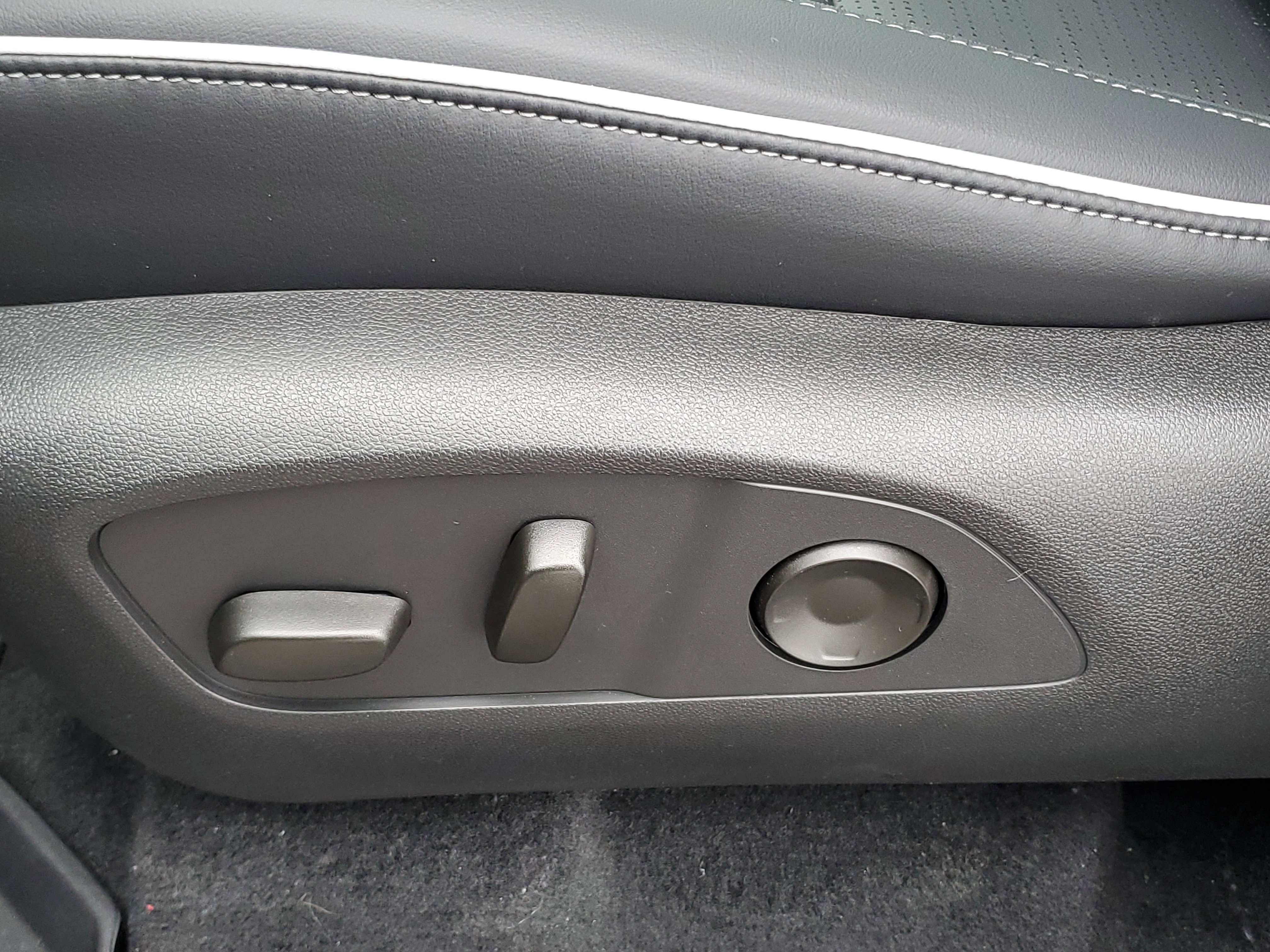 New 2026 Buick Enclave Sport Touring w/ Power Package image 27