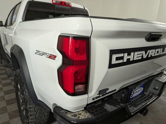Certified 2024 Chevrolet Colorado ZR2 w/ ZR2 Convenience Package III image 13