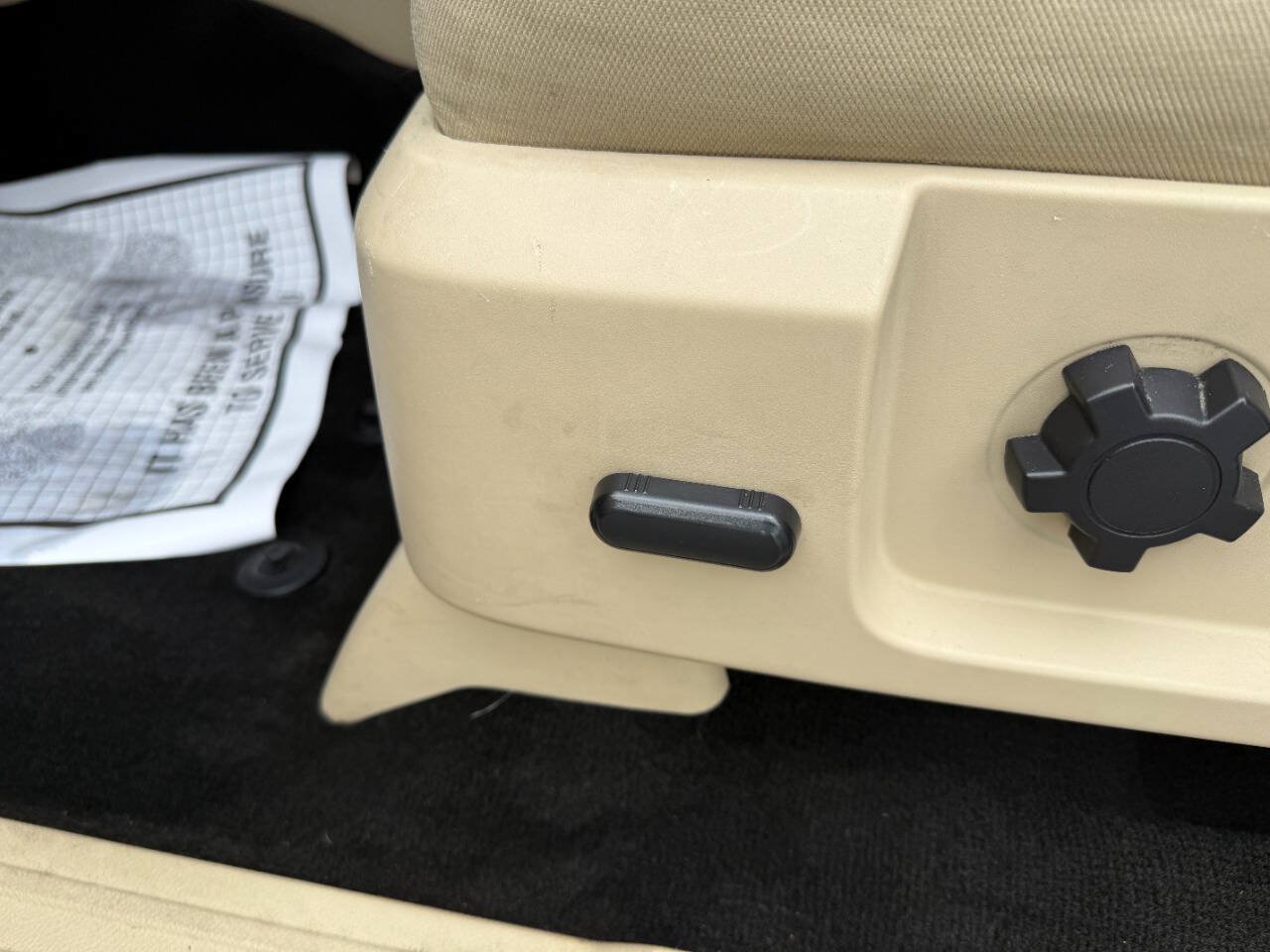 Used 2016 Ford Expedition EL XL AWD/4WD image 17