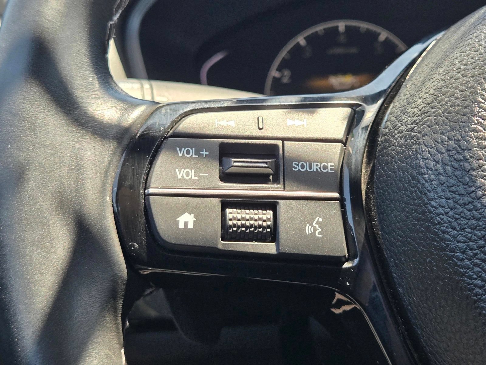 Used 2024 Honda Civic Sport image 25