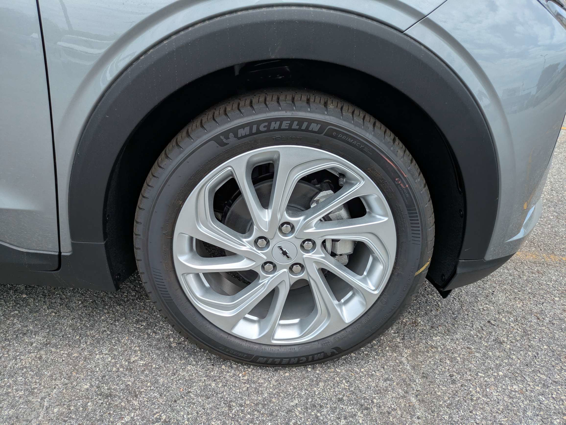 New 2027 Chevrolet Bolt LT FWD image 11