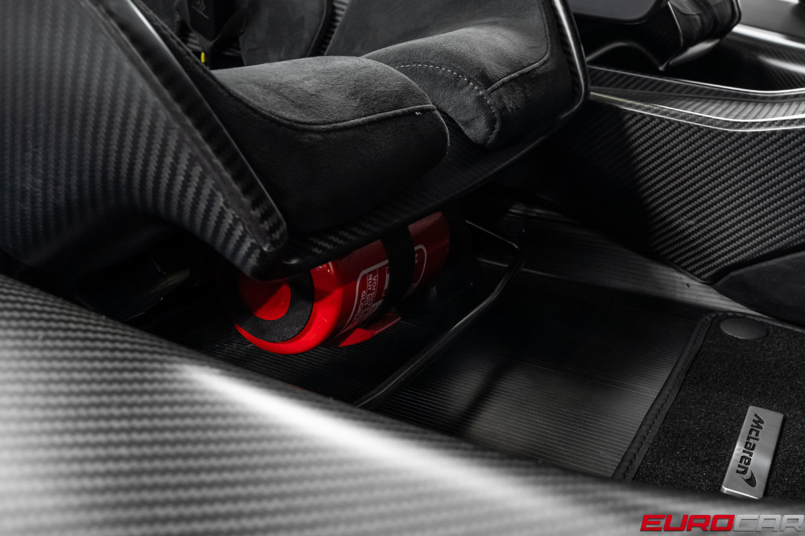 Used 2019 McLaren Senna RWD image 66