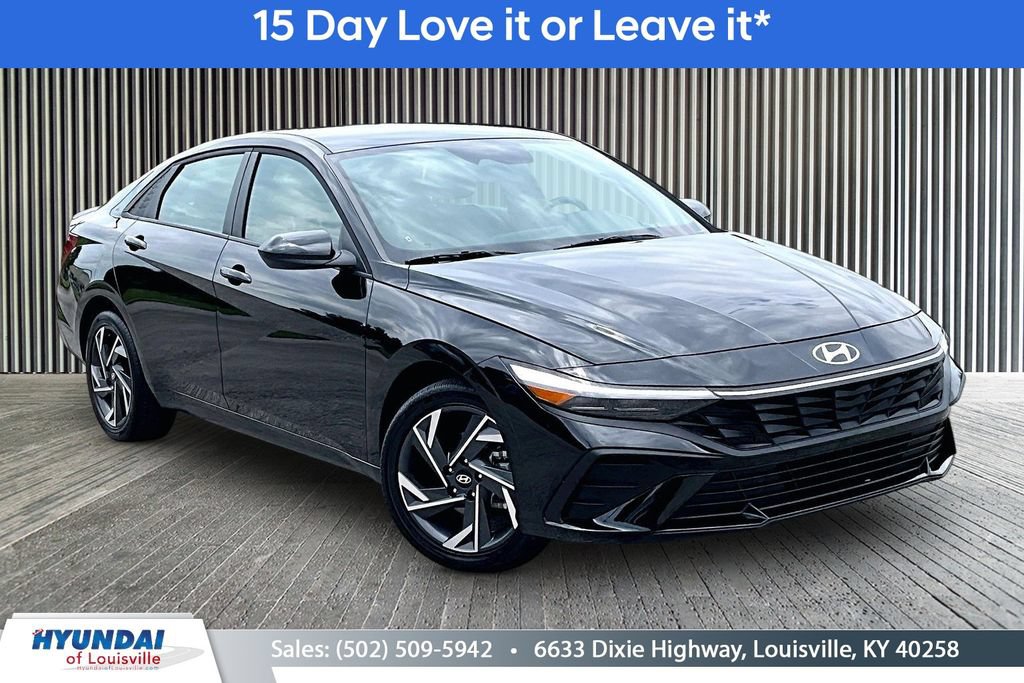 Certified 2025 Hyundai Elantra SEL FWD image 1