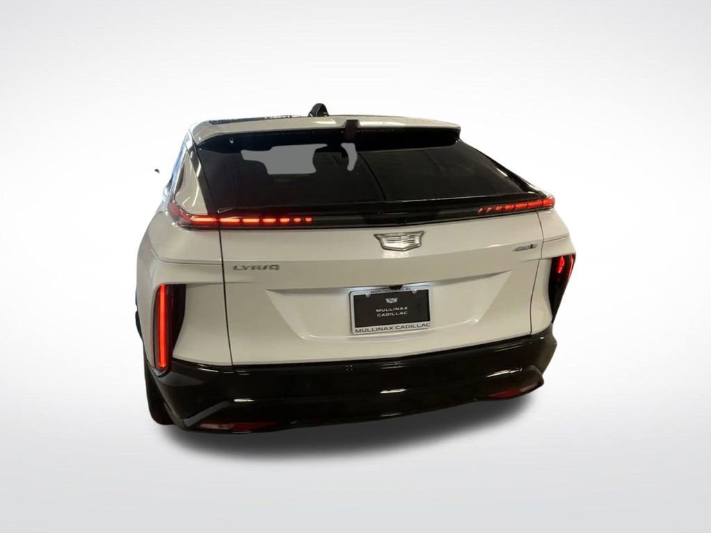 New 2025 Cadillac Lyriq Sport image 8