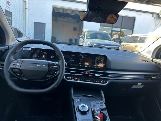 New 2026 Kia Sportage S image 3