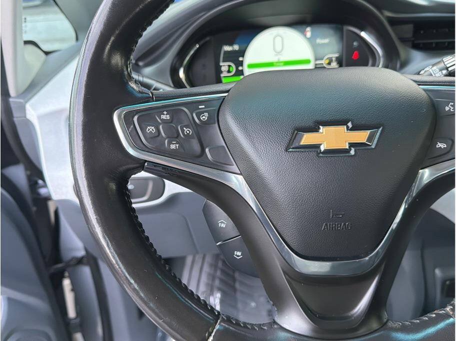 Used 2020 Chevrolet Bolt LT FWD image 10