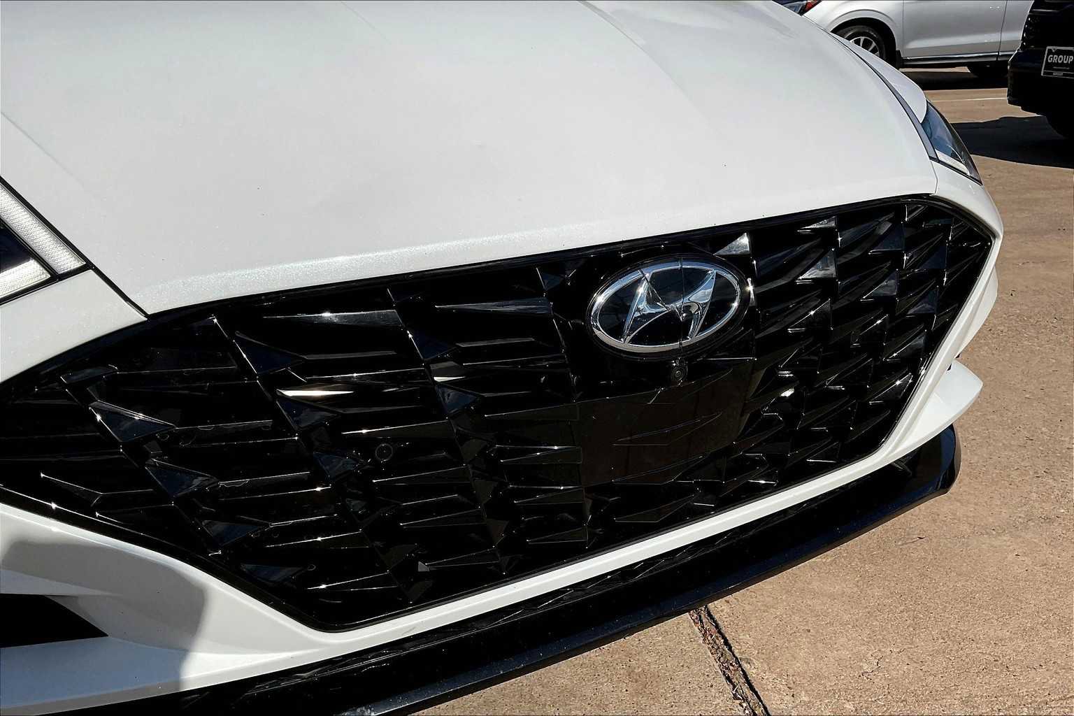 Used 2021 Hyundai Sonata Limited image 29