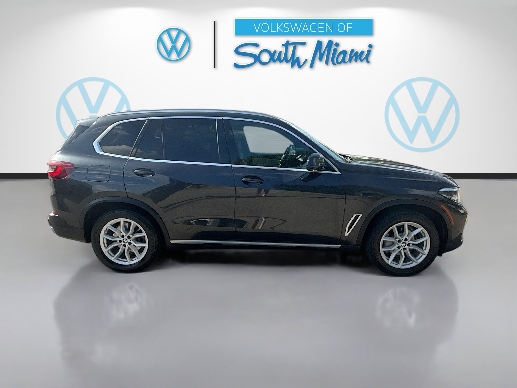 Used 2020 BMW X5 xDrive40i w/ Premium Package AWD/4WD image 8