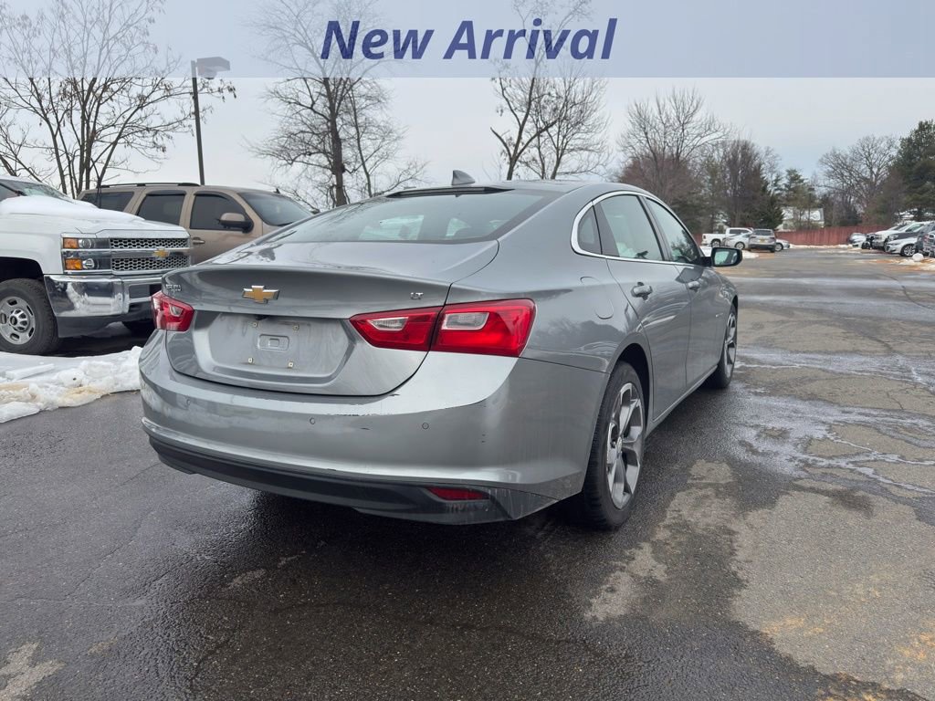 Used 2024 Chevrolet Malibu LT image 3