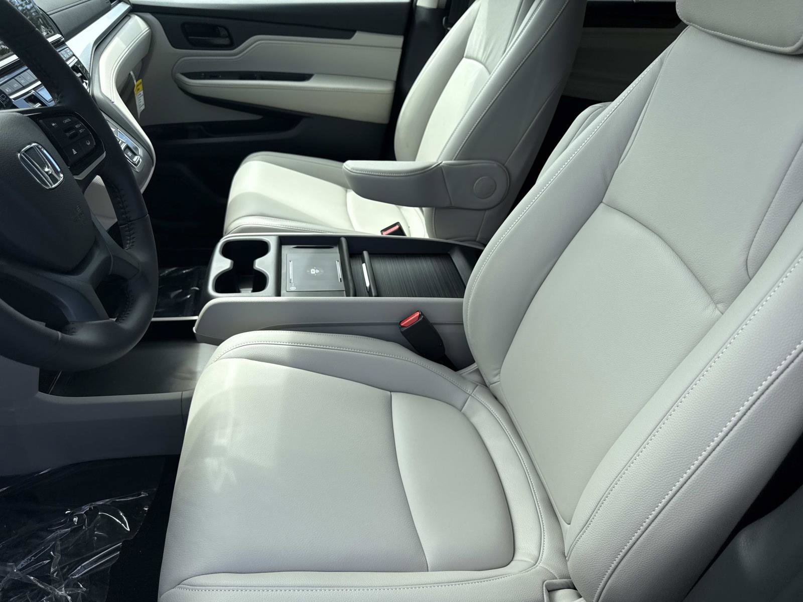 New 2026 Honda Odyssey EX-L image 23