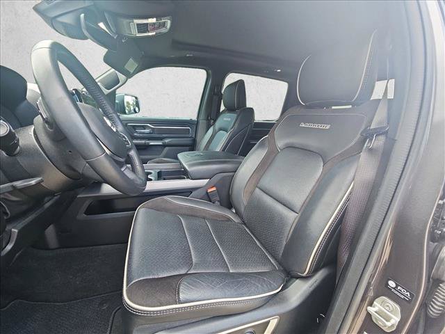 Used 2024 RAM 1500 Laramie AWD/4WD image 14