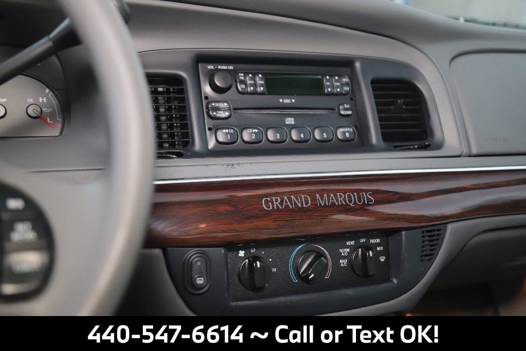Used 2004 Mercury Grand Marquis GS image 34