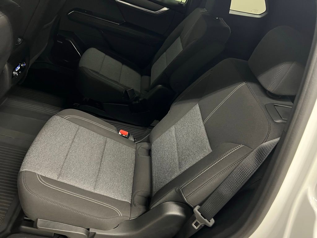 New 2026 GMC Acadia Elevation w/ LPO, Floor Liner Package image 23