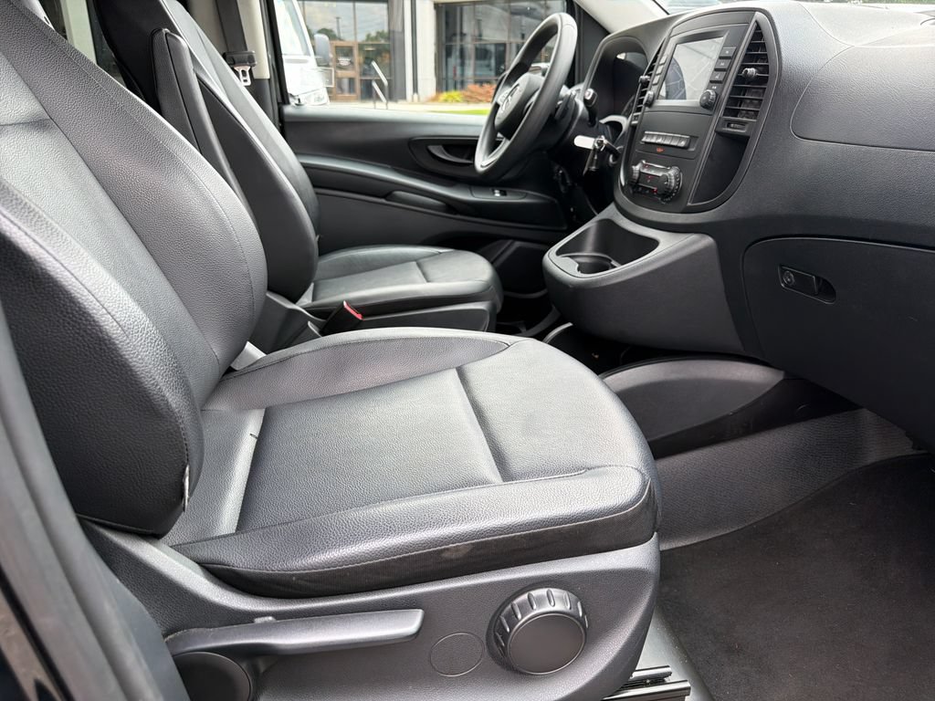 Used 2023 Mercedes-Benz Metris Passenger image 30