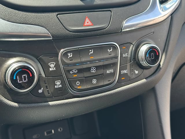 Used 2019 Chevrolet Equinox LT FWD image 36