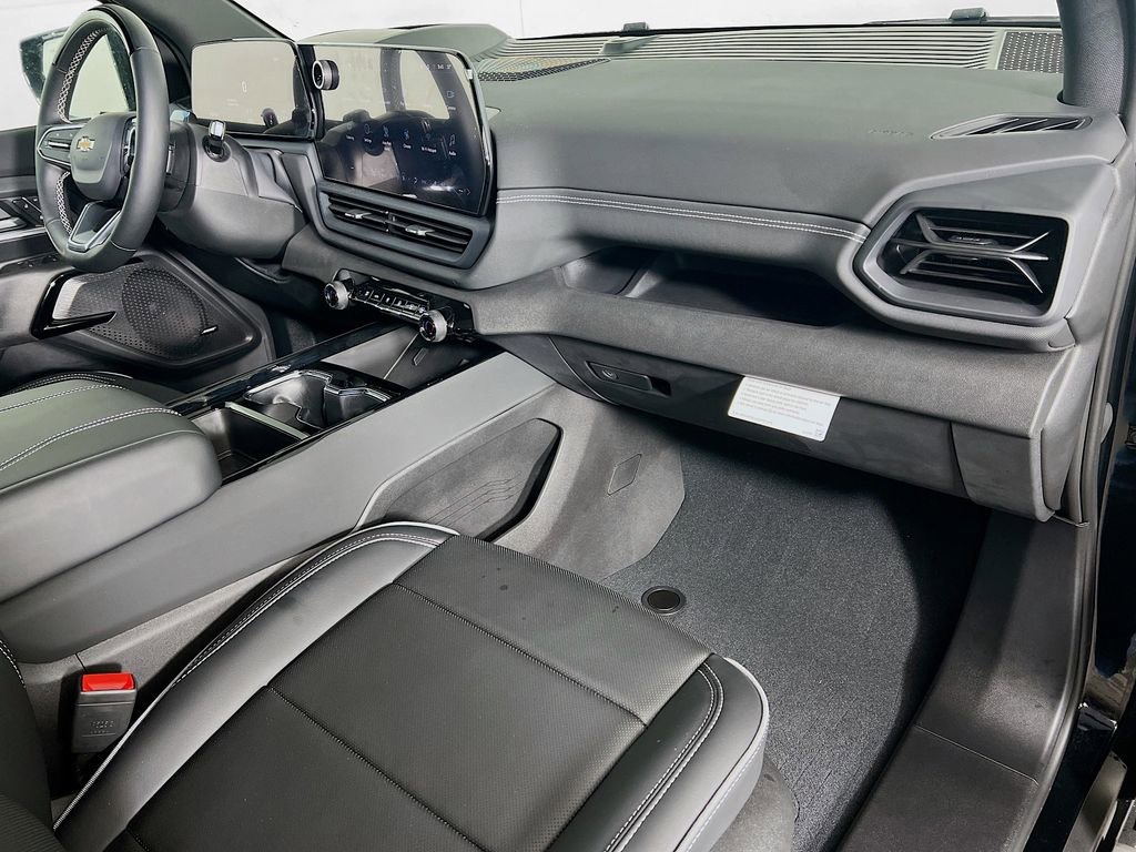 New 2026 Chevrolet Silverado EV LT image 31