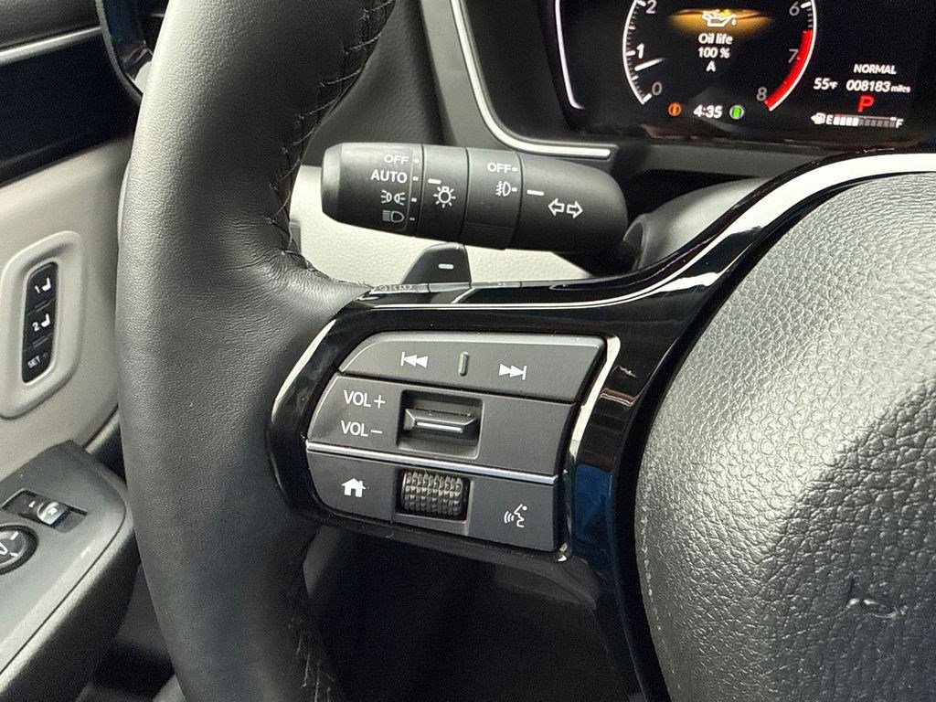 Certified 2025 Honda Pilot Touring image 25